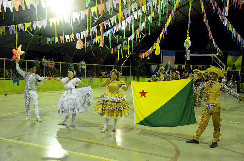 Campeã do ano passado, Manguaça abre o Festival Municipal de quadrilhas