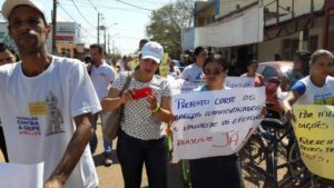 Greve em Plácido de Castro fecham prefeitura 20-7 (3)