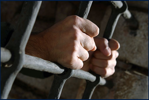 Agentes penitenciários recapturam foragido de presídio em Tarauacá