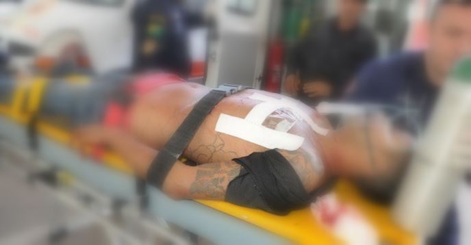 Ao tentar assaltar esposa de policial, assaltante é morto com tiro no peito