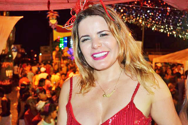 Depois de ter candidatura rifada, Charlene é a “cereja do bolo” nas eleições deste ano em Sena