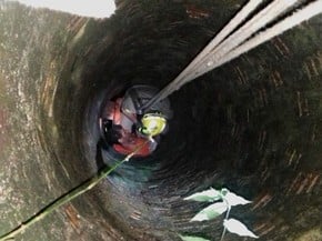 O homem foi resgatado pelo Corpo de Bombeiros/Foto: Reprodução