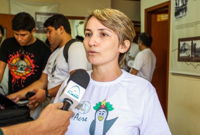 Secretária Andréa Zilio desmente supostos atentados que circulam pelo WhatsApp