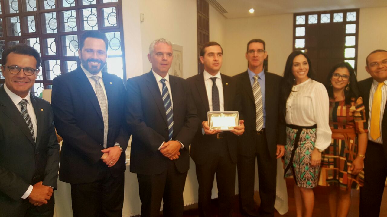 Alan Rick participa de encontro com autoridades de Israel para estreitar relação entre os países