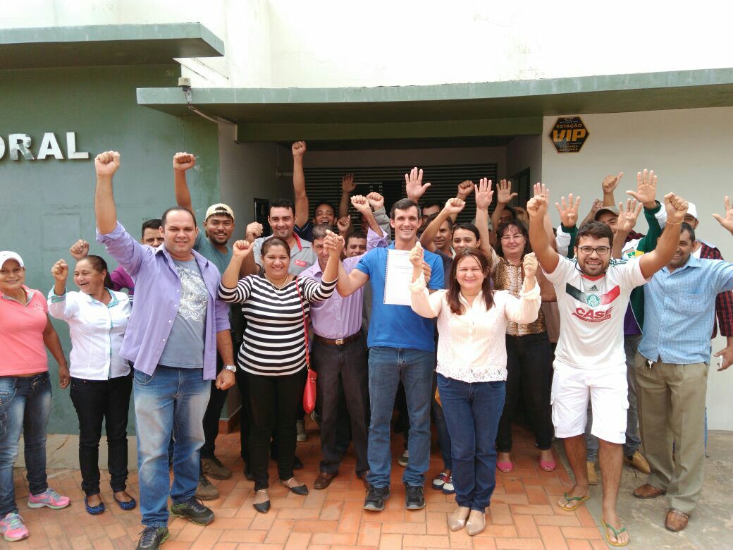 Branca Menezes e Vanderson Mambira registram candidatura à prefeitura de Senador Guiomard