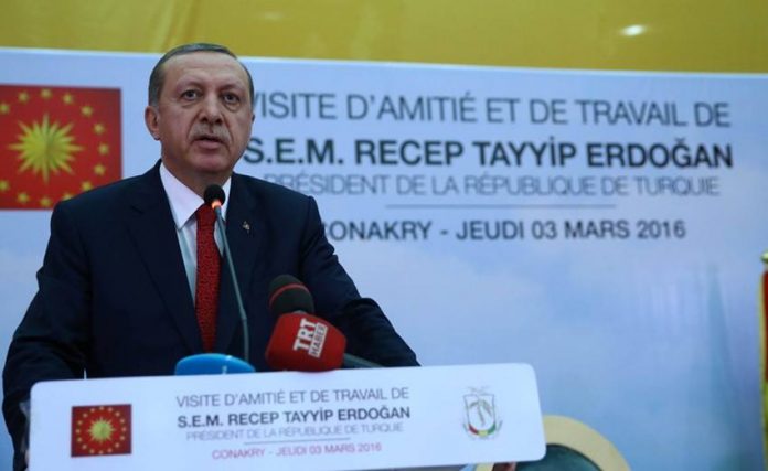 Turquia convoca embaixador alemão após ato pró-Erdogan