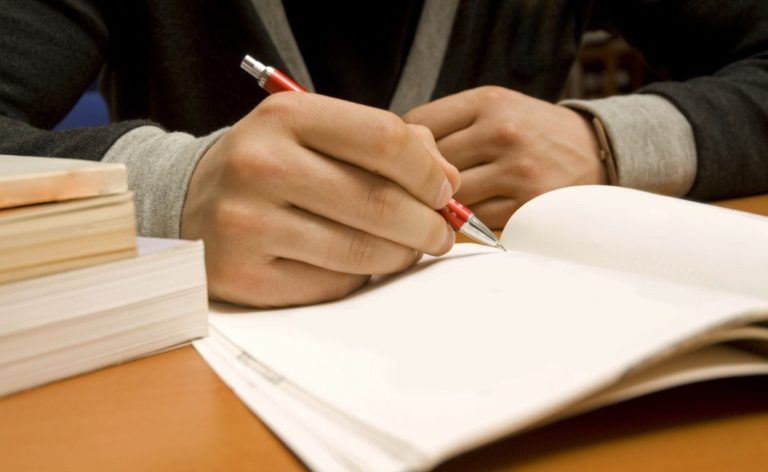 Detento é aprovado no curso de engenharia florestal no AC: “Tentando buscar um caminho melhor”, diz irmão