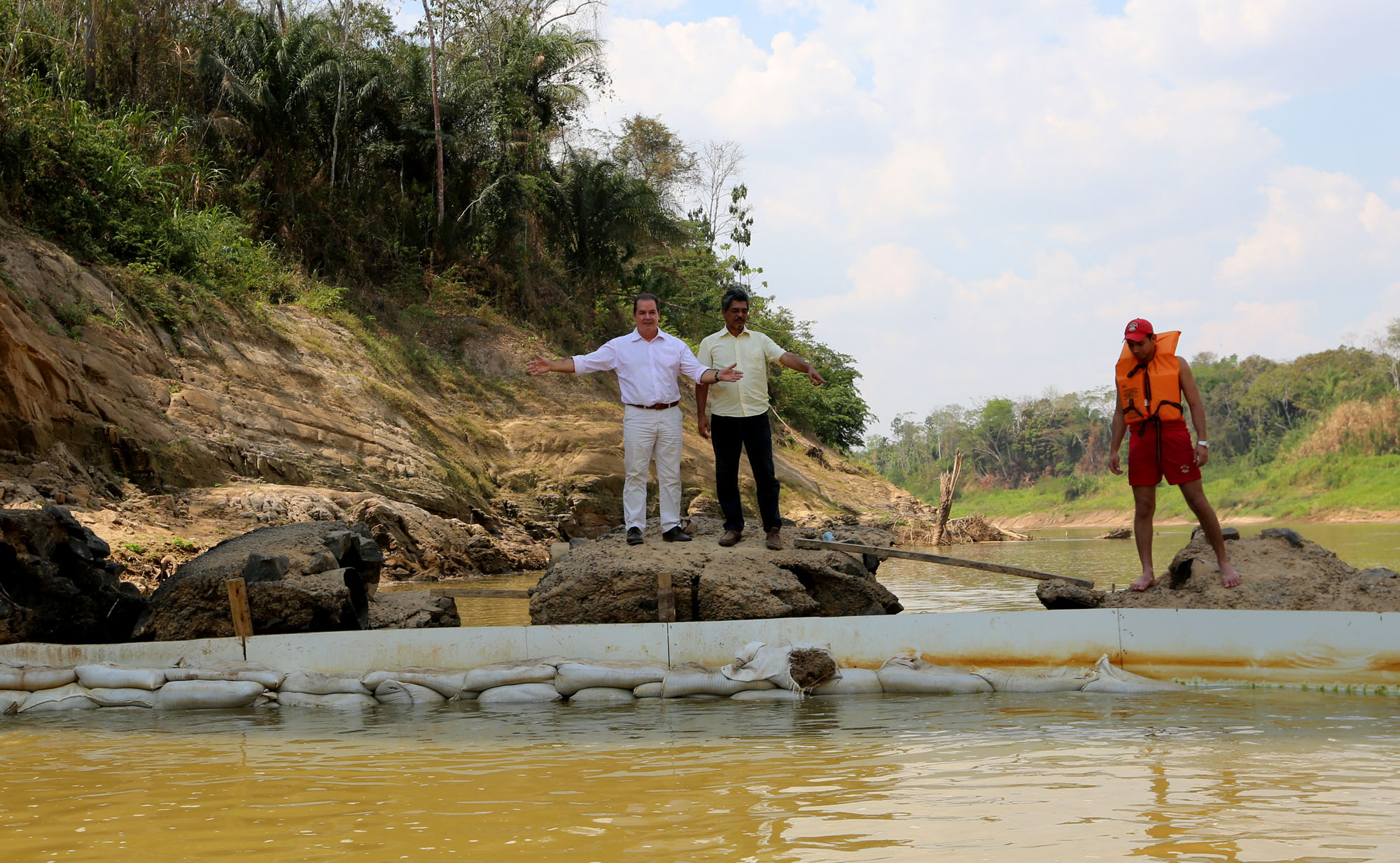 Depasa amplia barragem no Rio Acre para evitar racionamento