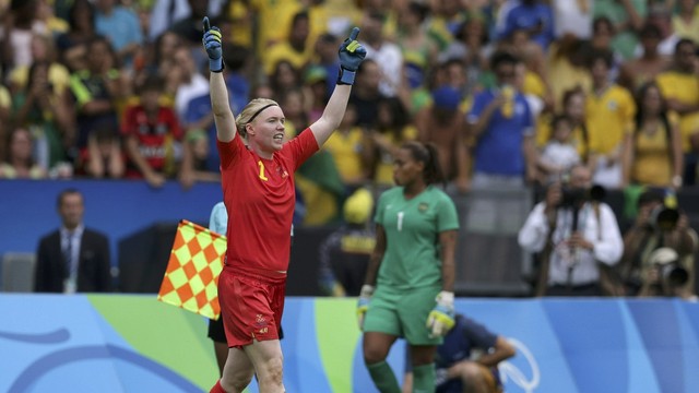 Futebol feminino: Brasil perde para Suécia nos pênaltis e vai disputar medalha de bronze