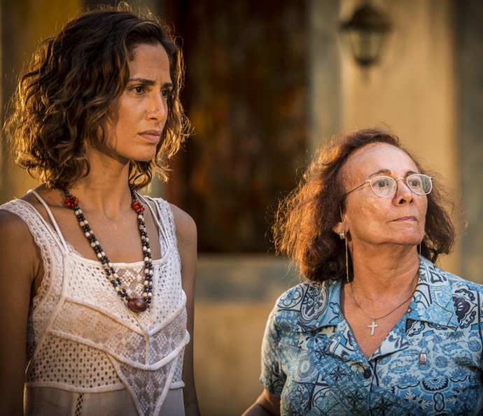 Luzia expulsa Tereza ao vê-la com Santo no retorno do marido