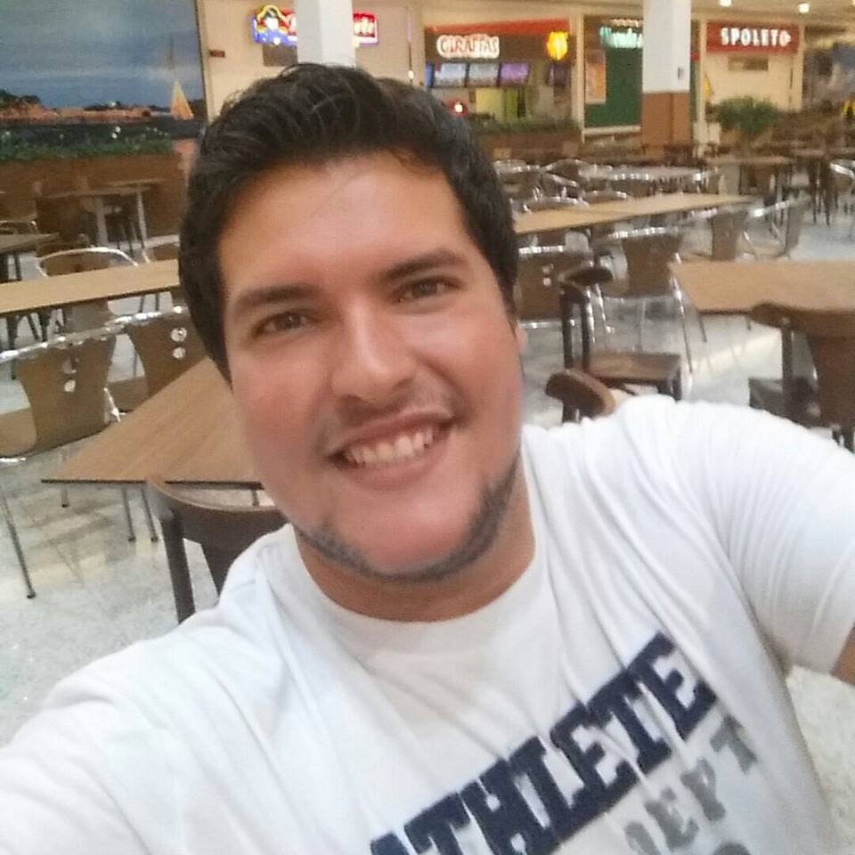 Após decisão, mãe de Rafael se diz decepcionada; agente continua no cargo