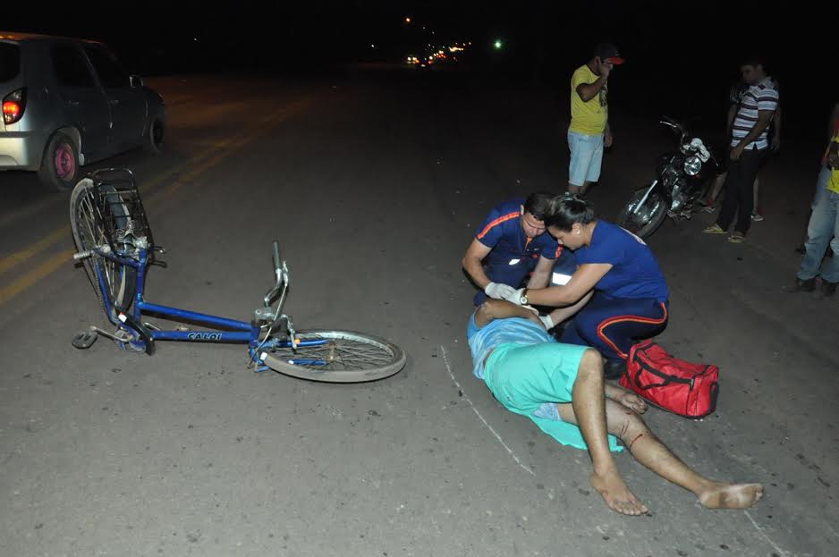 Acidente envolvendo moto e bicicleta na rodovia AC-40 deixa uma pessoa ferida