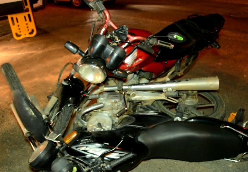 Colisão entre duas motocicletas deixa vítimas em estado grave em Rio Branco