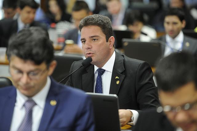Senador Gladson Cameli reafirma voto favorável ao impeachment de Dilma Rousseff