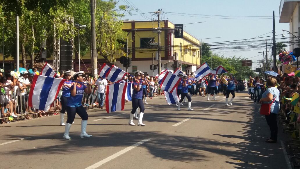 Milhares de pessoas prestigiam desfile de 7 de Setembro em Rio Branco; confira as fotos