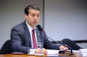 9e84a815253ff3221d2d03bc7804d48f