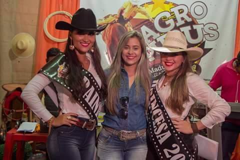 patr_cia-e-ketilen-com-a-secret_ria-de-cultura-j_sica-sampaio