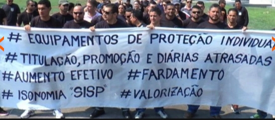Agentes Penitenciários realizam manifestação por garantias em Cruzeiro do Sul