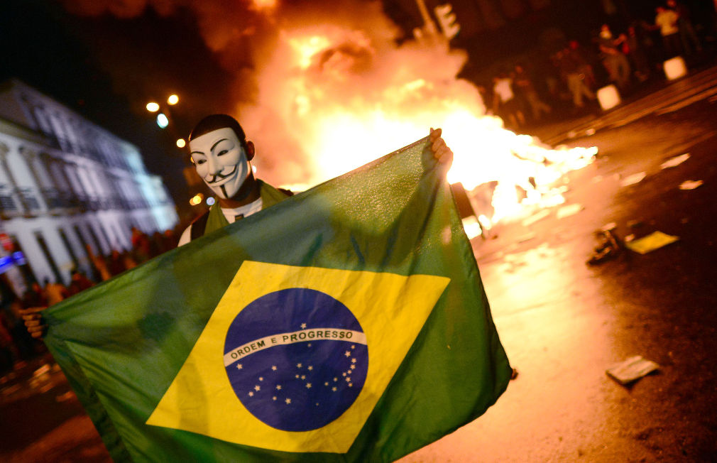 Brasil tem mais mortes violentas do que a Síria em guerra, mostra anuário