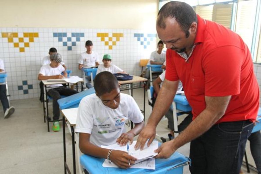 Inscrições para professores no Pronatec podem ser feitas até esta quarta-feira