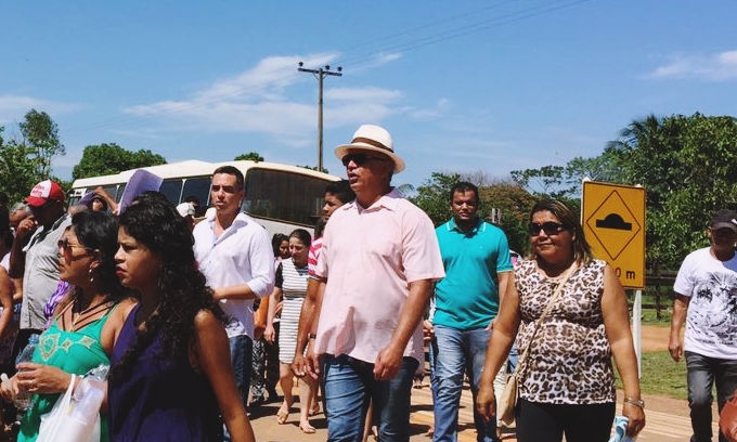 Procissão de Nossa Senhora Aparecida reúne mais de 2 mil fiéis na Vila Pia