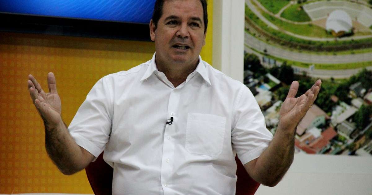 Tião Viana “comemora” inauguração de presídio feminino e internautas não perdoam