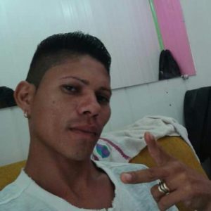 Rigney foi alvejado por vários disparos quando caminhava em uma calçada pelas ruas Bairro/Foto: Reprodução.