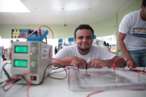 jefferson-aluno-de-engenheria-eletrica