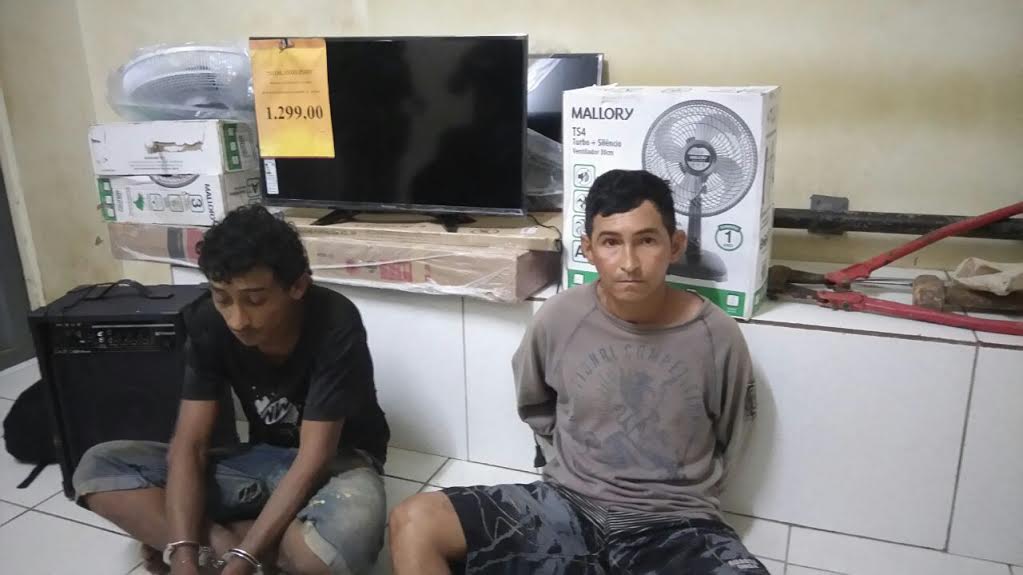 Polícia Militar captura suspeitos de furtar Loja Romera na Via Chico Mendes