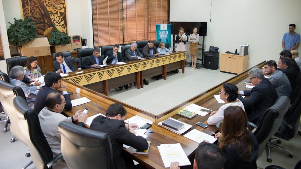 Comissão de Orçamento da Aleac realiza Audiência Pública para discutir LOA 2017