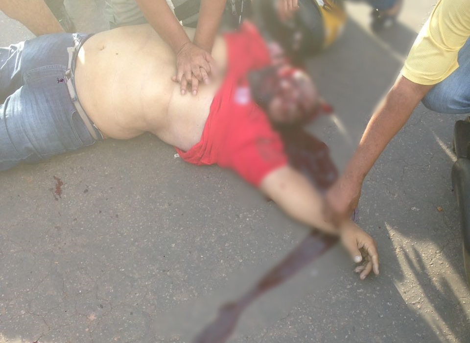 Grave acidente envolvendo carreta e motociclista na Via Verde nesta quinta-feira