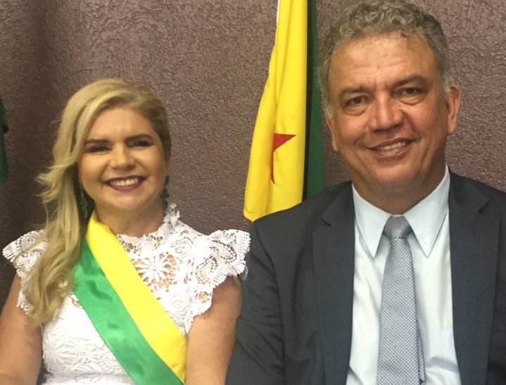Marilete Vitorino é empossada em Tarauacá na presença de Petecão e apoiadores