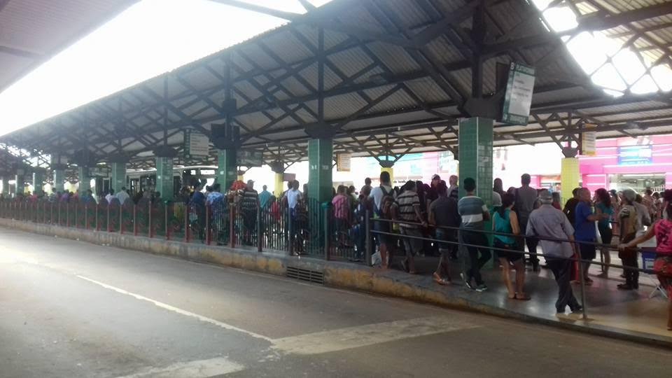 Prefeitura garante internet grátis em terminais de ônibus, rodoviária e Praça da Revolução