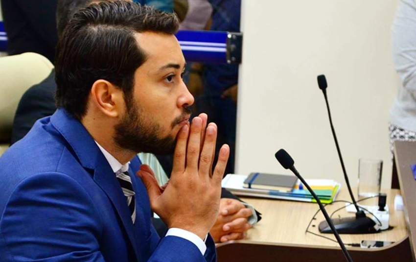 Jarude afirma que não ‘miou’ ao se abster na votação do subsídio da passagem de ônibus