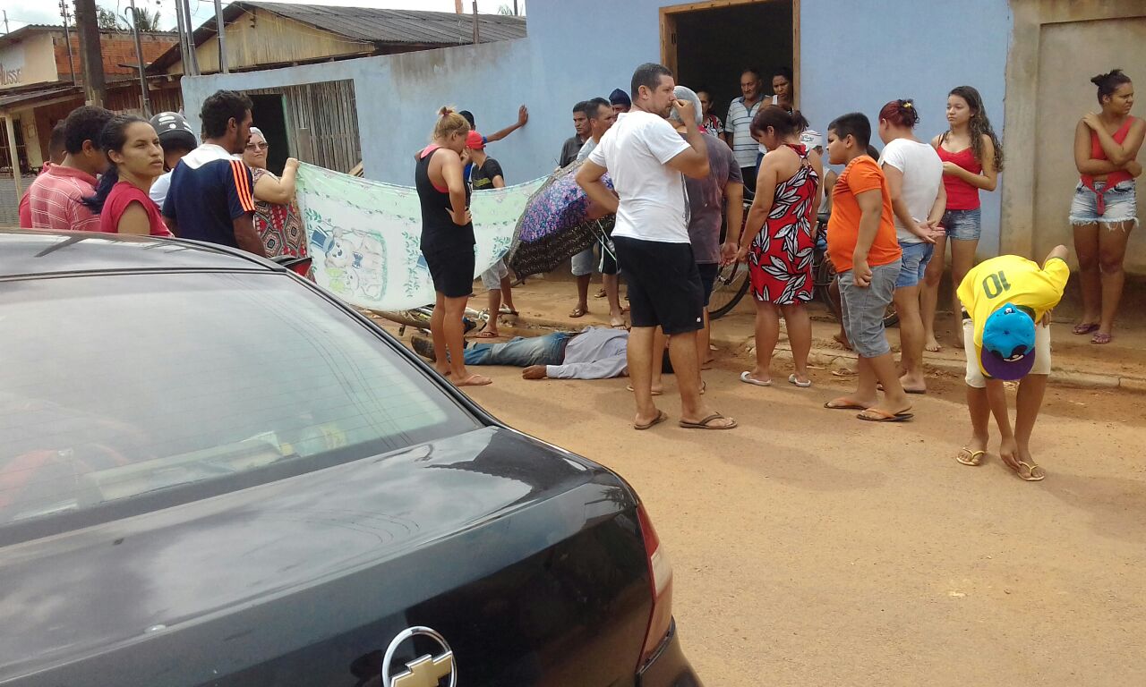 Homem leva tiro na cabeça ao tentar socorrer adolescente que estava sendo assaltado