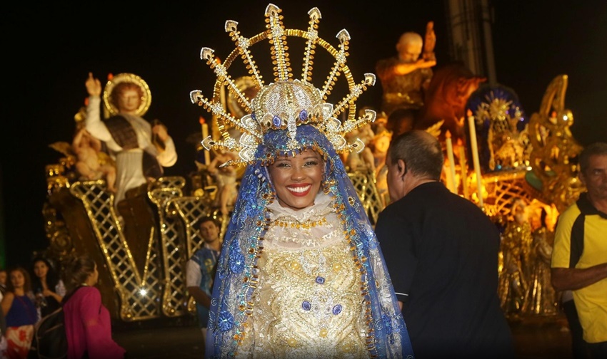 Vila Maria homenageia padroeira e Máximo diz: “Sempre há espaço para devoção”