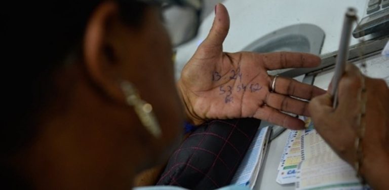 ‘Bolão’ da Mega-Sena dá prêmio milionário a 20 apostadores de MG