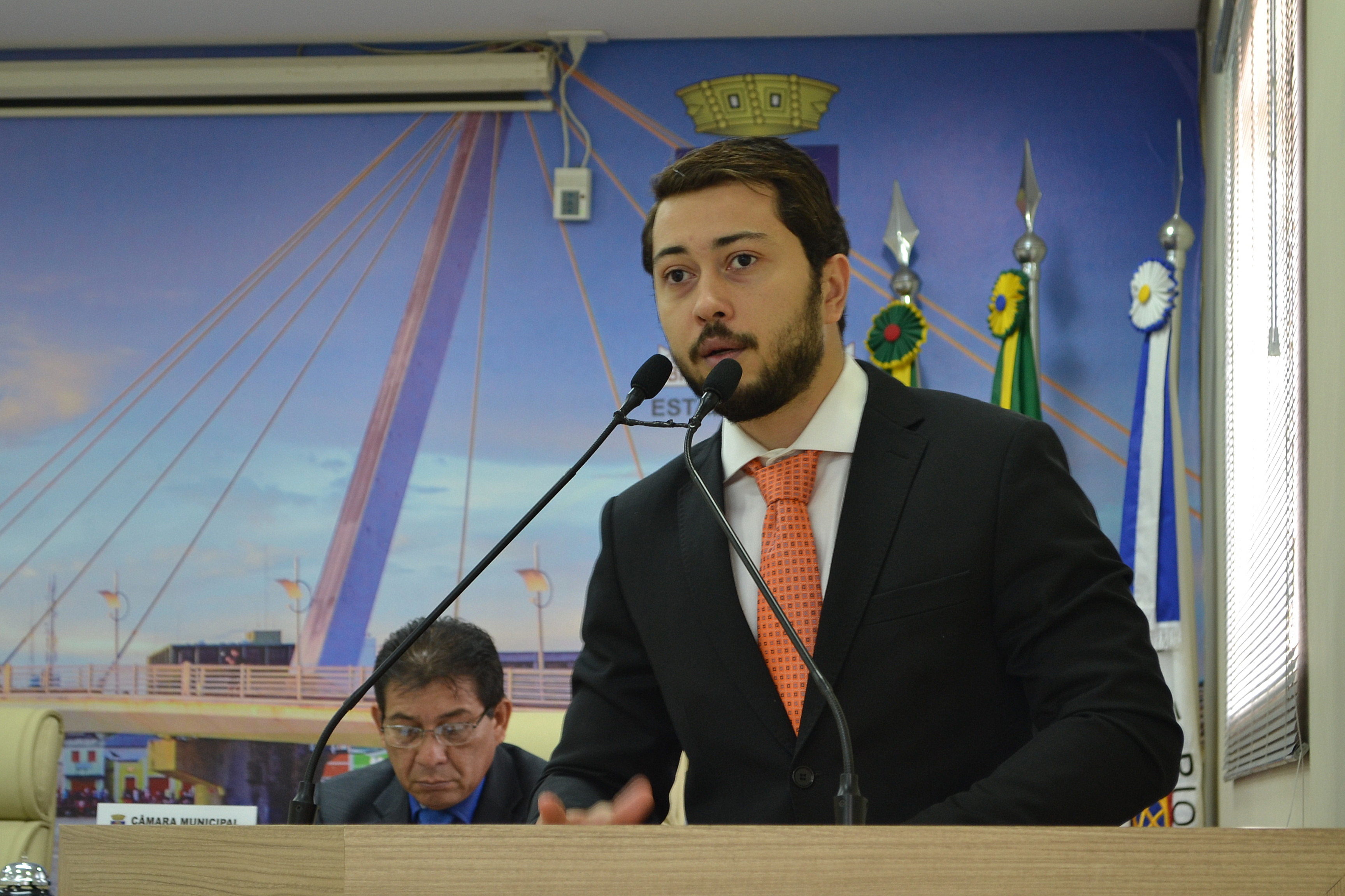 Emerson Jarude propõe a redução de 40% do valor da diária dos vereadores