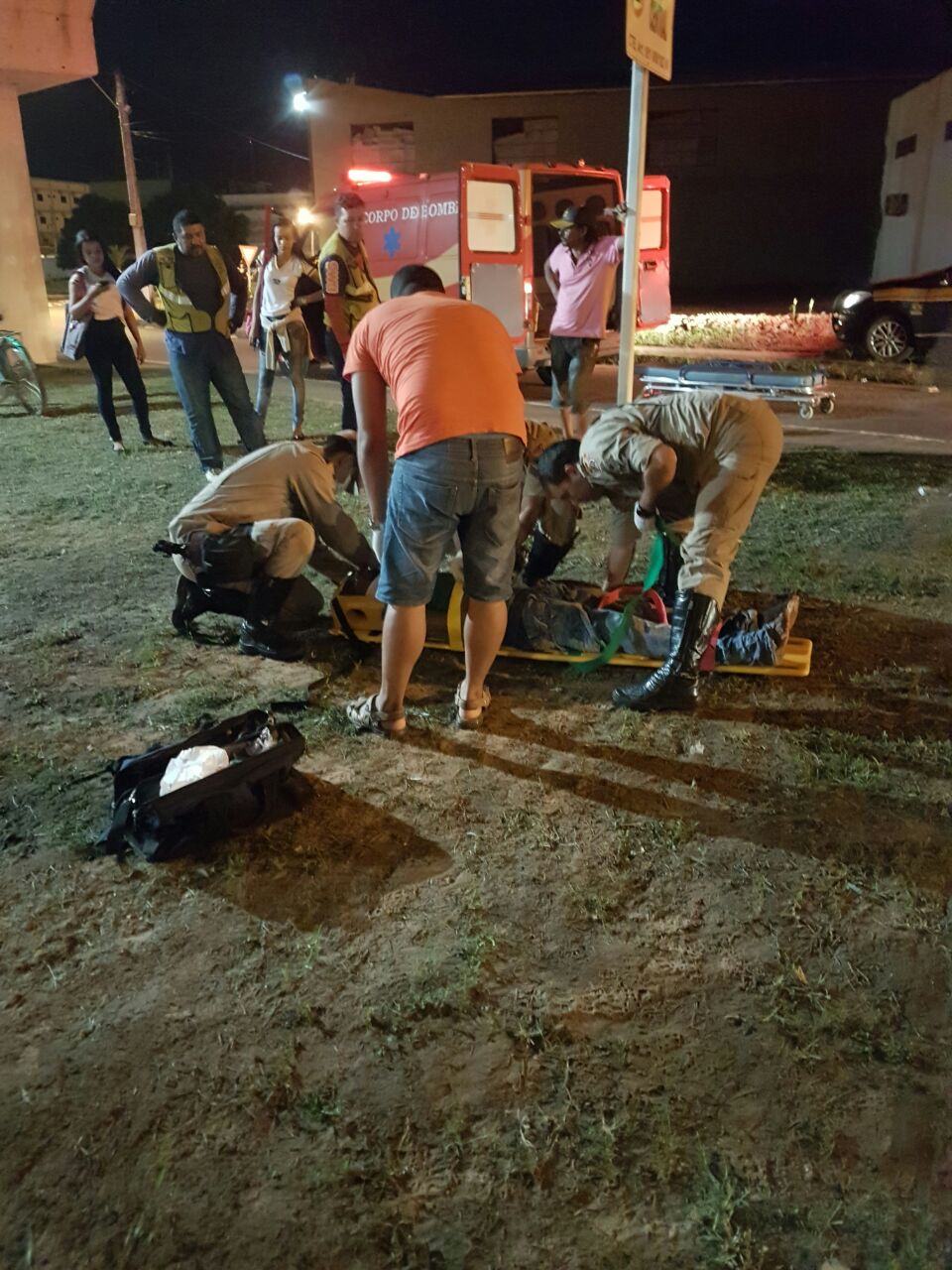 Homem se joga de viaduto após descobrir eu esposa lhe traia com melhor amigo