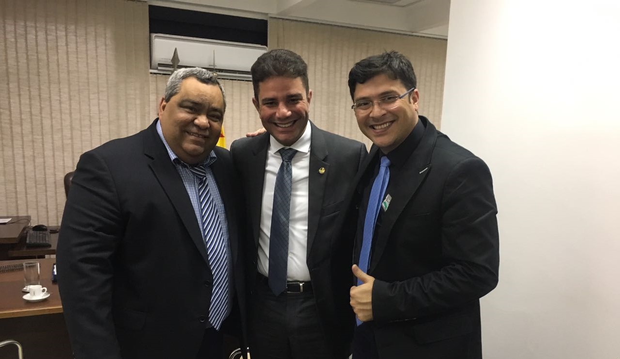 Mazinho vai a Brasília e garante mais recursos para Sena Madureira com a Bancada Federal