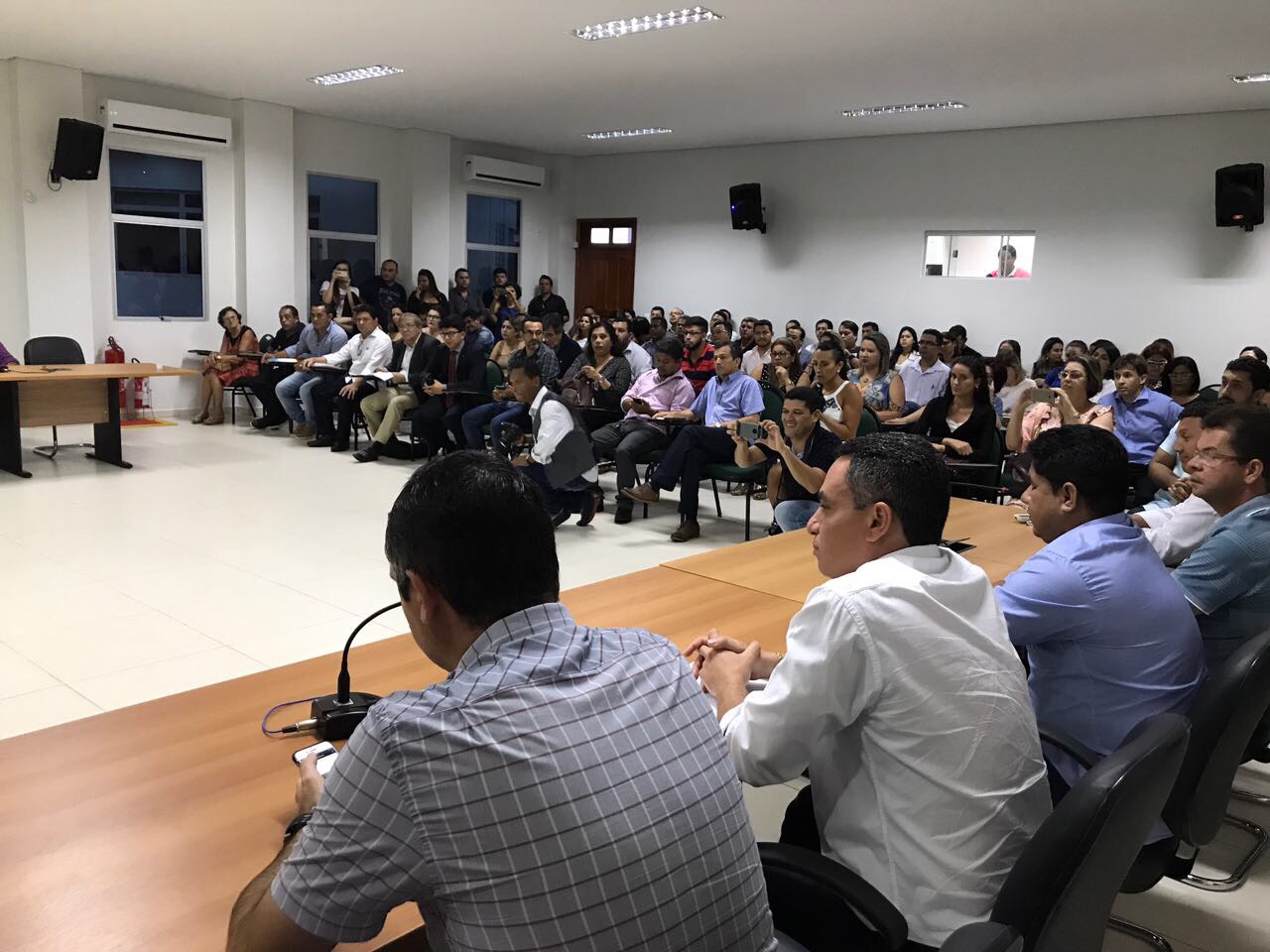 André Maia pede ao MS prioridade na contratação de brasileiros no Mais Médicos