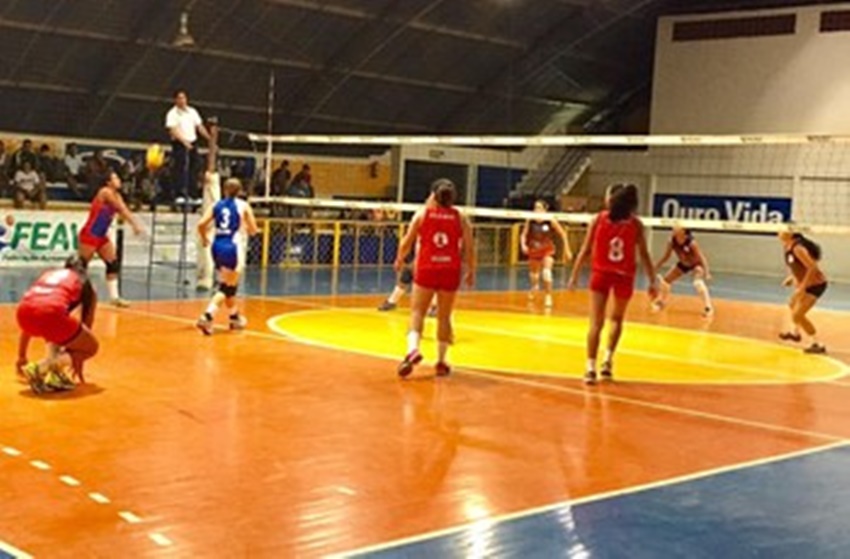 Campeonato Acreano de Vôlei teve o seu saque inicial segunda-feira na AABB