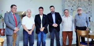 Cameli e deputados se reúnem com embaixador do Peru e falam sobre saídas econômicas