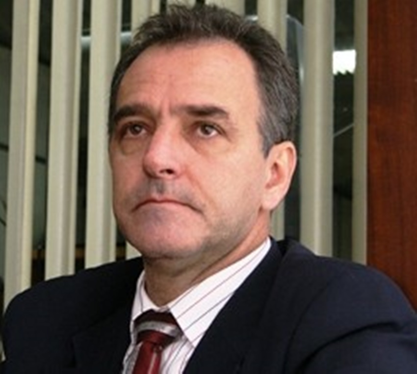 Após convite, Tchê diz que aceitará a liderança do governo de Gladson Cameli na Aleac