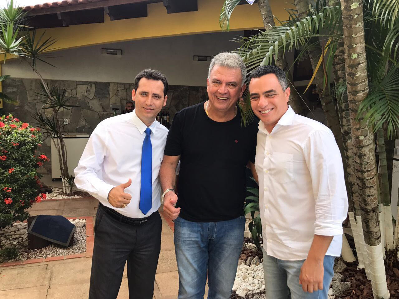 Petecão reúne lideranças do PSD e recebe ligações de ministros em seu aniversário