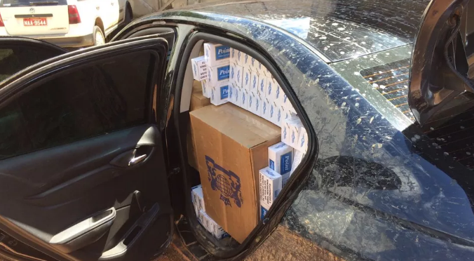 PRF apreende mais de mil pacotes de cigarro contrabandeados na BR-364