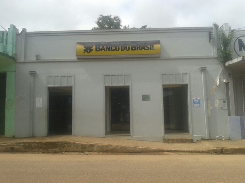 Bandidos arrombam parede da agência do BB em Xapuri e furtam mais de R$ 25 mil