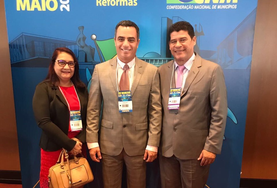 André Maia participa de Marcha dos Prefeitos em Brasília e segue em agenda pelos ministérios