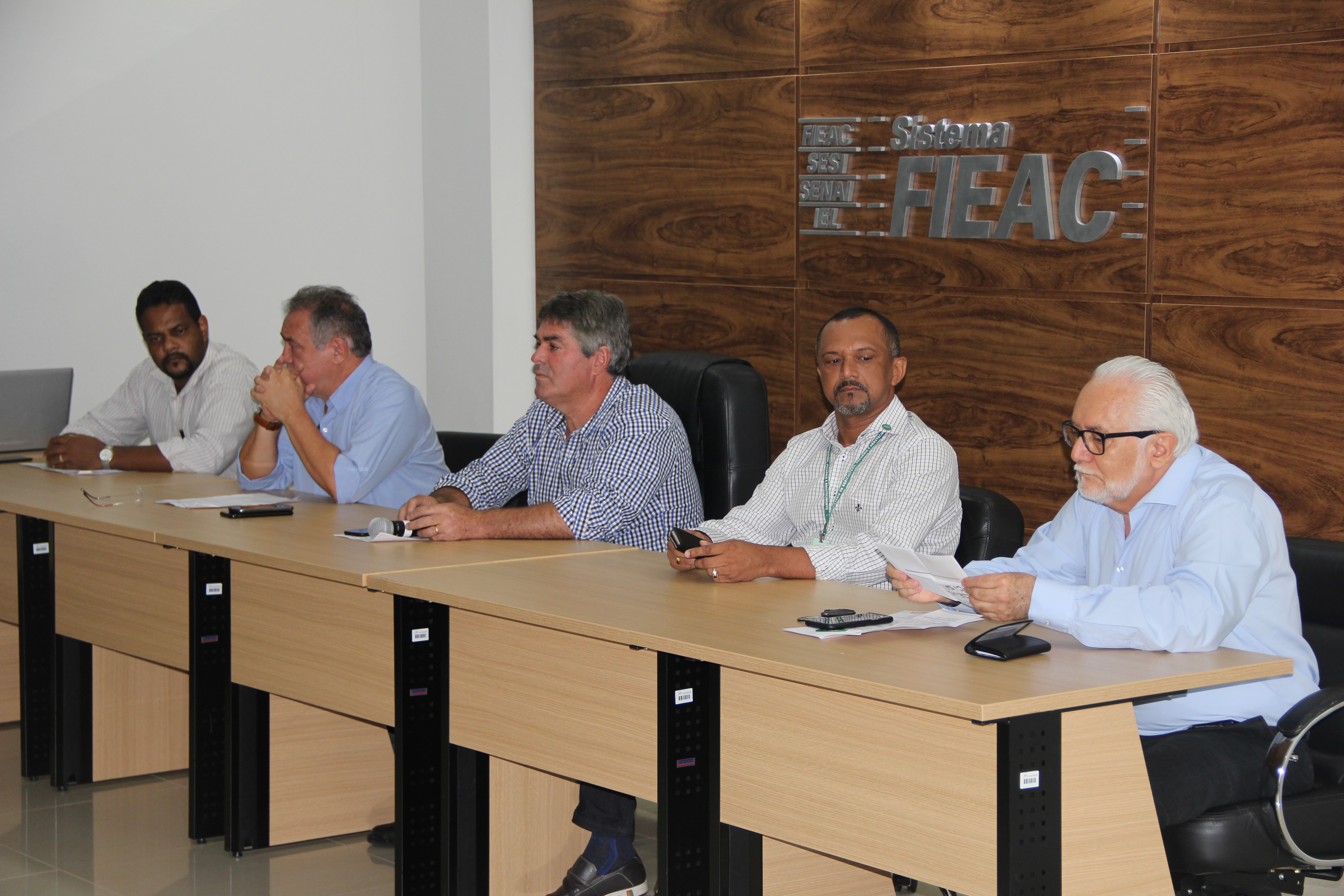 Fieac propõe criação de comitê para consolidar relações comerciais com mercado andino