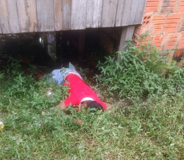 Jovem é perseguido e executado com seis tiros na cabeça no bairro Bahia Velha em Rio Branco